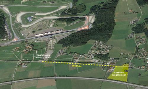 a map of a race track with a yellow line at Schitterhof CHALETS in Spielberg