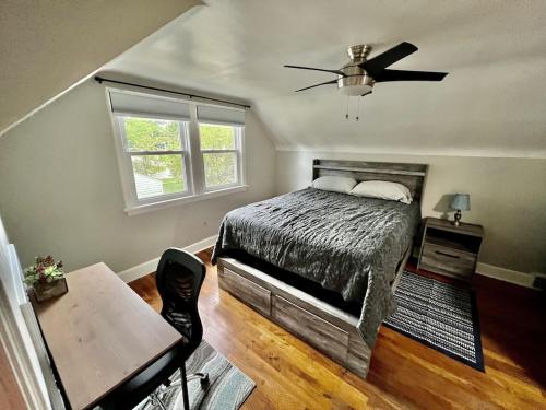 3 BR Home in Kent! – Photos 3