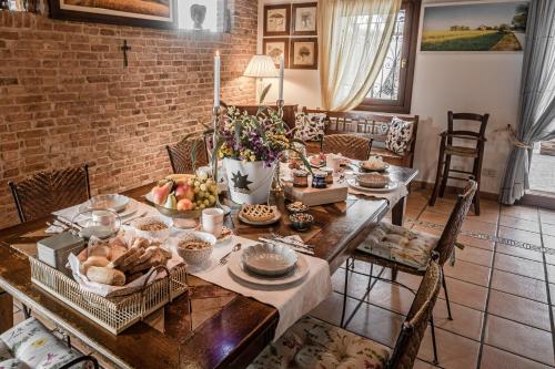 Mad i villaen eller i nærheden