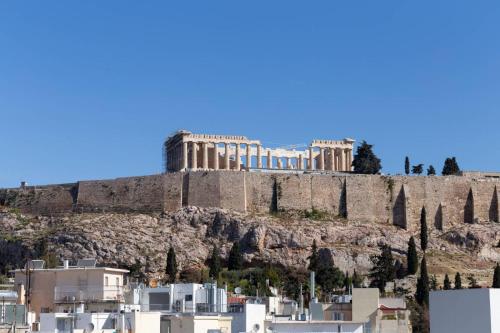 Acropolis Ancient World - 5 minutes from subway and Acropolis Museum