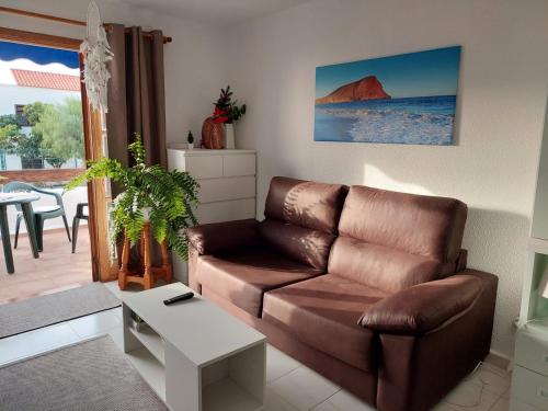 Pool & View Christianos