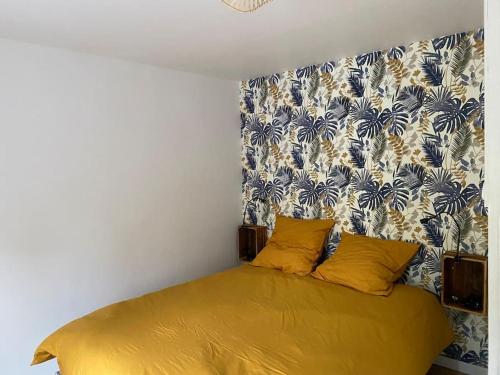 Posteľ alebo postele v izbe v ubytovaní Maison entière 6 personnes jardin terrasses et garage