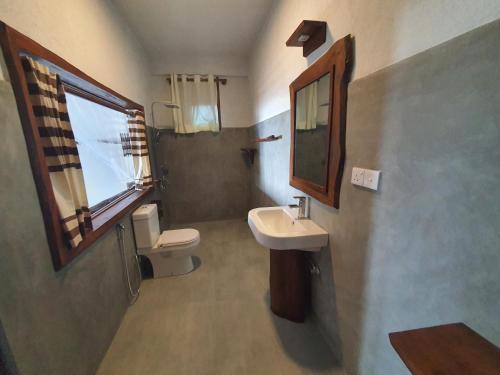 Un baño de Ella Mount View Guest Inn