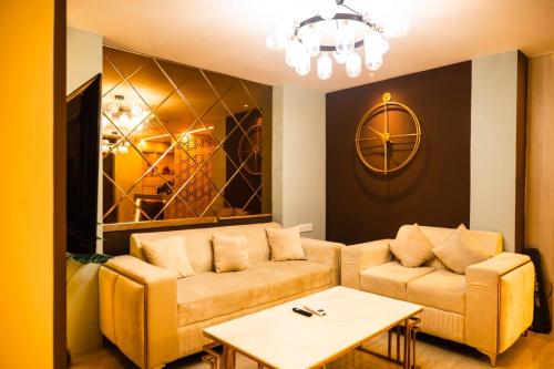 Χώρος καθιστικού στο HOTEL SILKHOUSE PREMIER