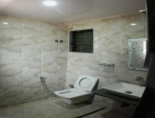 Koupelna v ubytování Hotel Sai Bansi
