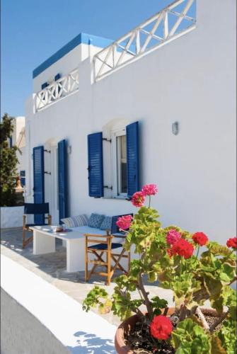 Το κτήριο όπου στεγάζεται  η βίλα