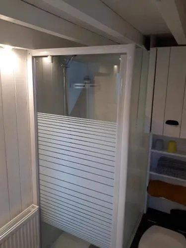 Tiny house, sauna hot tub Gesves Namur Ardennes