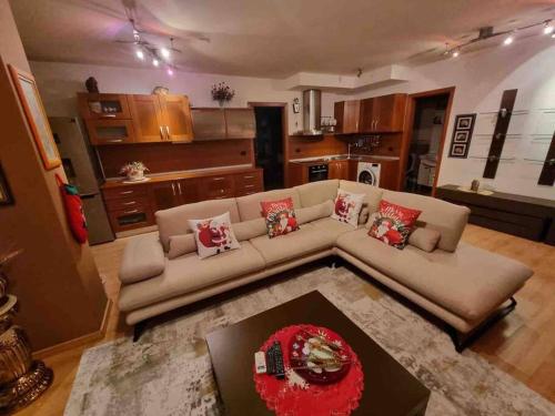 Wilson Square Apartment