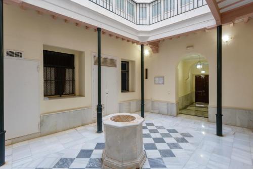 SERENISSIMA Apartment by Cadiz4Rentals