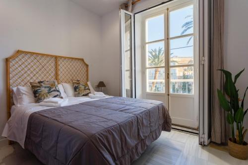 SERENISSIMA Apartment by Cadiz4Rentals