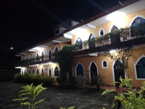 Fotografie z fotogalerie ubytování Hotel y Restaurante Tzutujil v destinaci San Lucas Tolimán