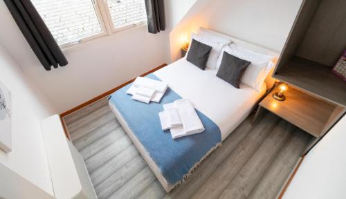 Postel nebo postele na pokoji v ubytování Beach View Apartment