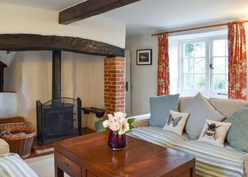 A seating area at Yew Tree Cottage