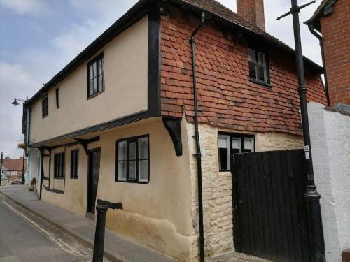 Gallery image of Charming 16th Cent. cottage in heart of Midhurst in Midhurst