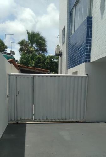 Apartamento com piscina
