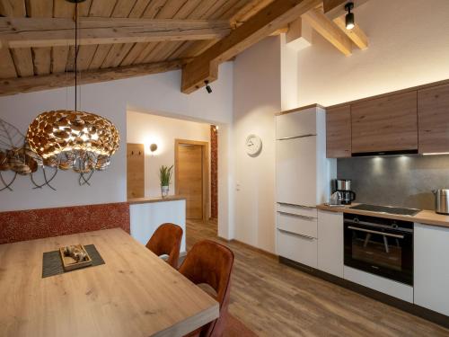 Küche/Küchenzeile in der Unterkunft Appartements ALMA
