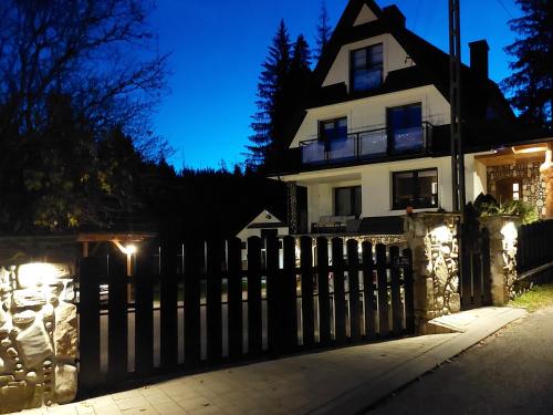 Gallery image of Noclegi nad potokiem in Witów