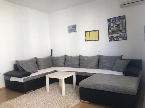 Χώρος καθιστικού στο Apartments Vojin