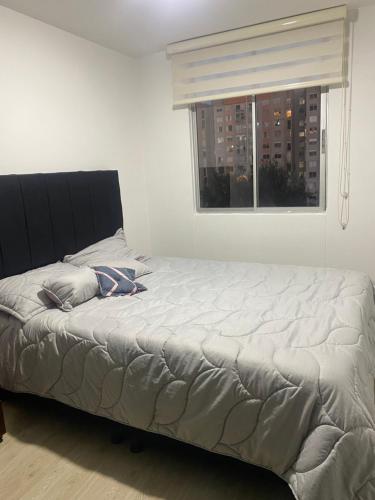 Cama o camas de una habitación en Espectacular apartamento en Bogota Suba