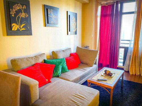 The Gramercy Loft w Balcony