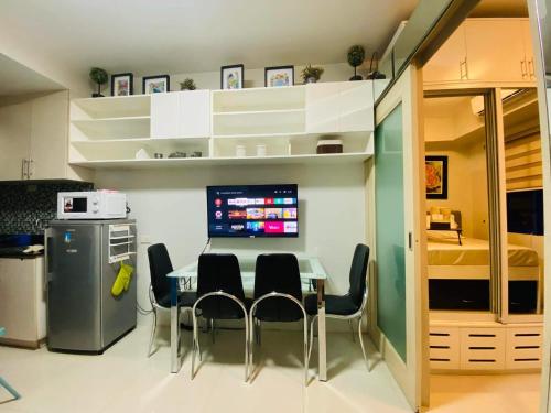 Sea Residences Walking Distance To Mall Of Asia