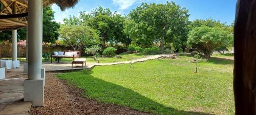 Gulu House – Photos 4