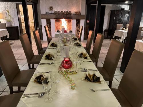 Fotografie z fotogalerie ubytování Hotel Restaurant Steinkrug v destinaci Wennigsen