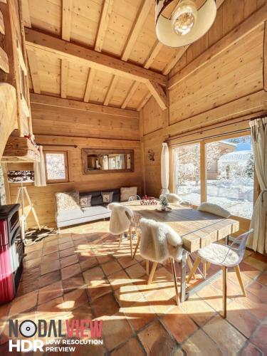 Photo de la galerie de l'établissement Chalet les Chardons, à Megève