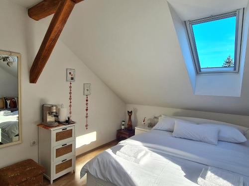 Ένα ή περισσότερα κρεβάτια σε δωμάτιο στο Rooms Garden