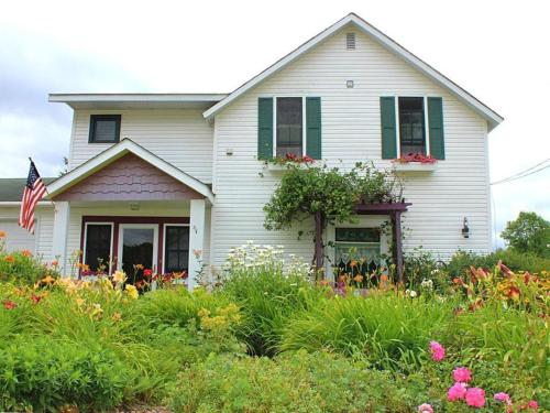 Copper Moose Cottage – Photos 3