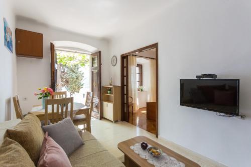 Apartment Perovic