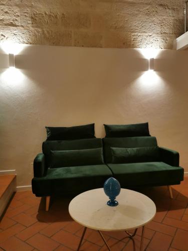 Khu vực ghế ngồi tại Vecchia Mottola Albergo Diffuso