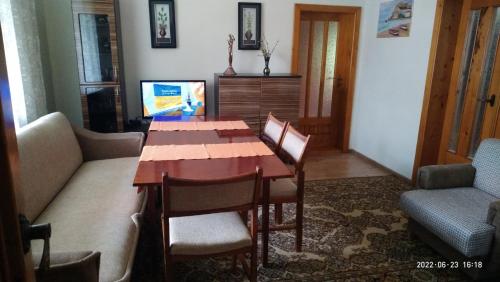 Foto da galeria de Pid Skeleyu em Lazeshchyna