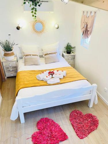 Ένα ή περισσότερα κρεβάτια σε δωμάτιο στο Casa Luciana
