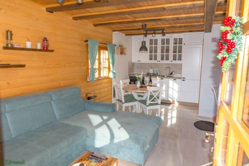 Zona de estar de Tarovuk cabin