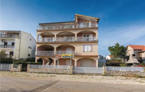 One-Bedroom Apartment in Pridraga