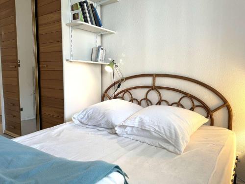 Posteľ alebo postele v izbe v ubytovaní Appartement T2 avec Cabine, 4 Couchages, Proche Plage - Saint-Hilaire-de-Riez - FR-1-224-795
