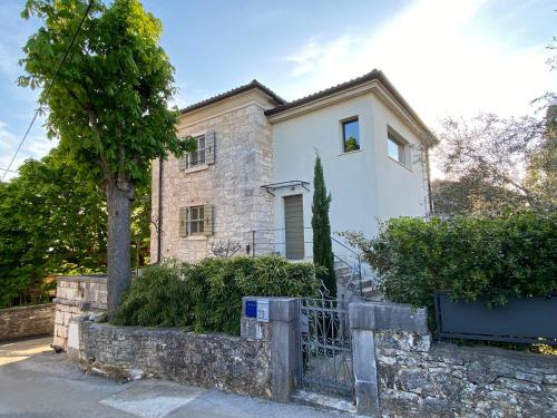 Fotografie z fotogalerie ubytování Villa Šterna v destinaci Kaštelir
