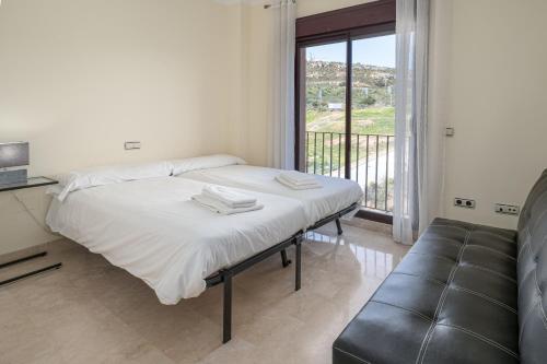 2086-Amazing penthouse with sea view solarium