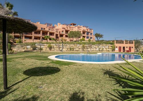 2086-Amazing penthouse with sea view solarium