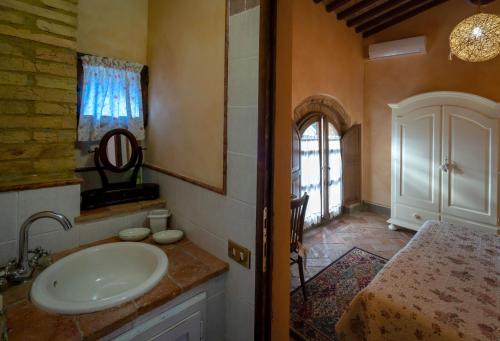 Koupelna v ubytování Riparossa Charme apt Adults only