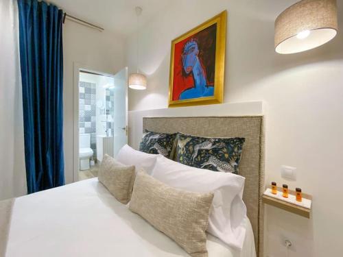 Postel nebo postele na pokoji v ubytování NEW. Spacious flat, 2 bedrooms and 2 balconies