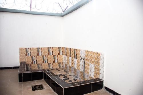 Фотография из галереи Jobz Luxury Rental - White Villa в городе Бруфут