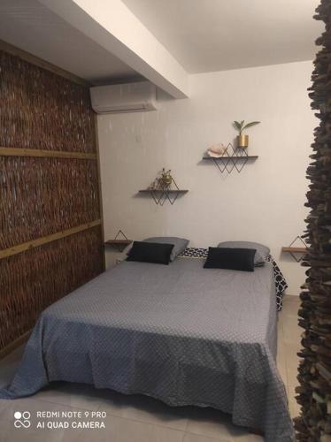Llit o llits en una habitació de Villa N&H
