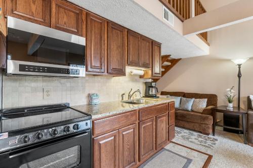 Imagem da galeria de 2 Bed 2 Bath Fall Creek Condo em Branson