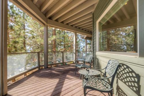 Zephyr Cove Retreat – Photos 3