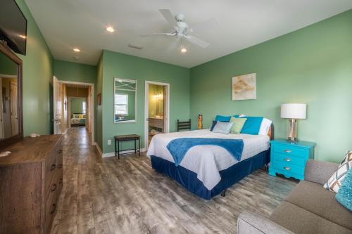 Postel nebo postele na pokoji v ubytování Beach Happy