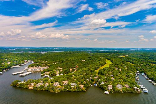 Ship Dock Lane B – Photos 2