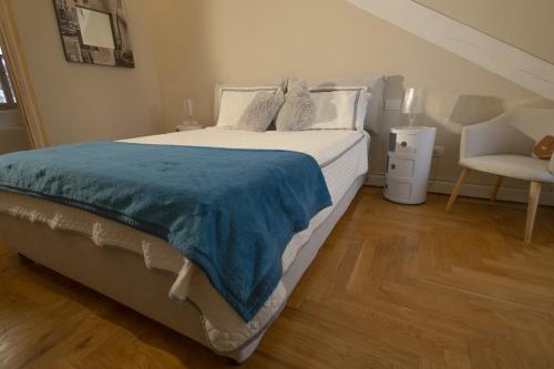 Palazzo Emilia Suites – Photos 4
