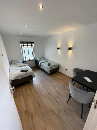 Postel nebo postele na pokoji v ubytování Comfortable Apartment